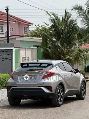 Toyota C-HR 2019 Gray