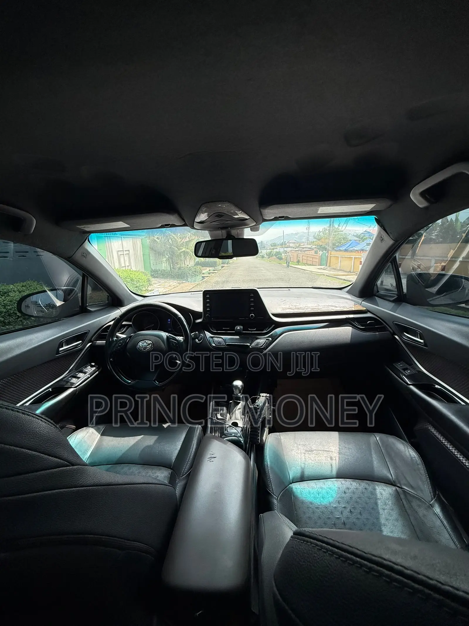 Toyota C-HR 2019 Gray