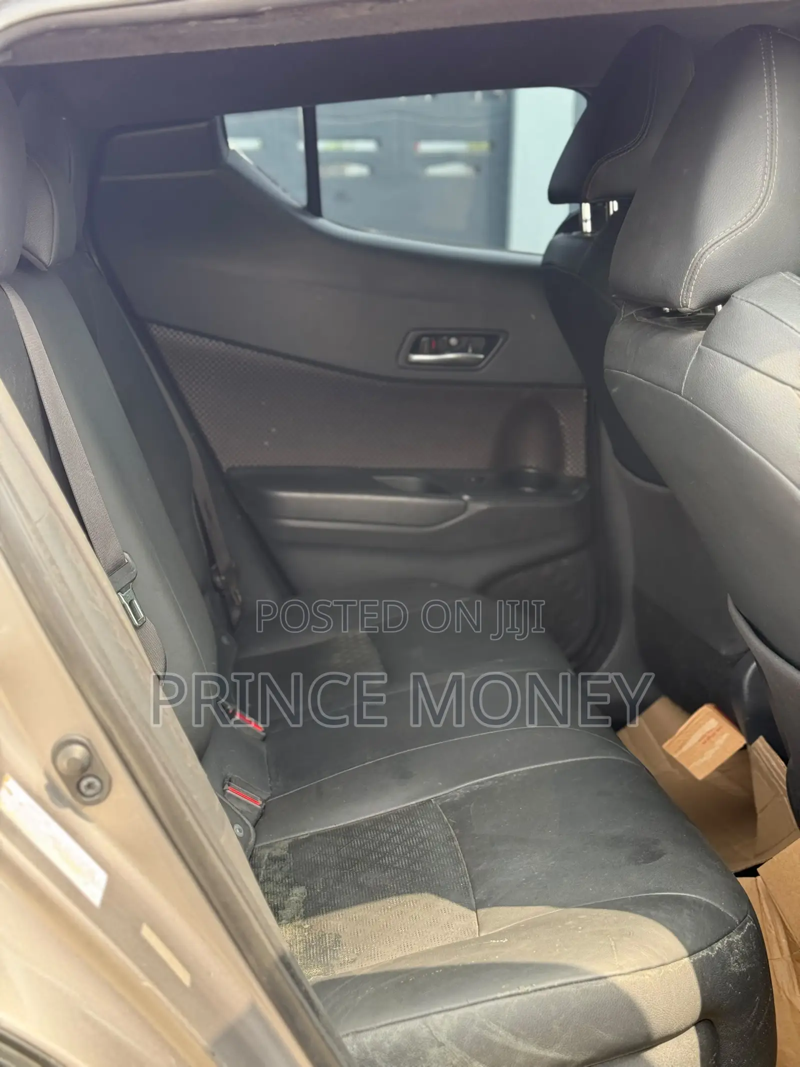 Toyota C-HR 2019 Gray