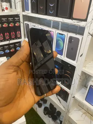 New Apple iPhone 15 128 GB
