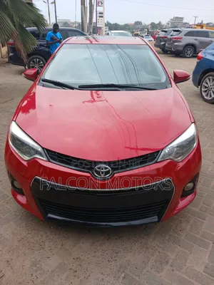 Toyota Corolla 2016 Red