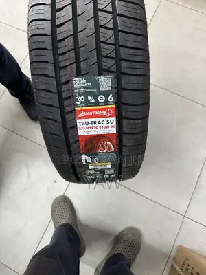 275/45r20 110w Xl Armstrong