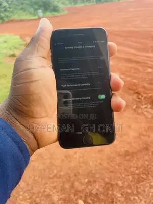 Apple iPhone 8 64 GB Gray