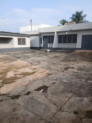 7bdrm House in Haatso, Papao for rent