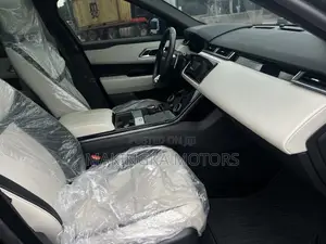Land Rover Range Rover Velar P380 R-Dynamic HSE 4x4 2020 Black