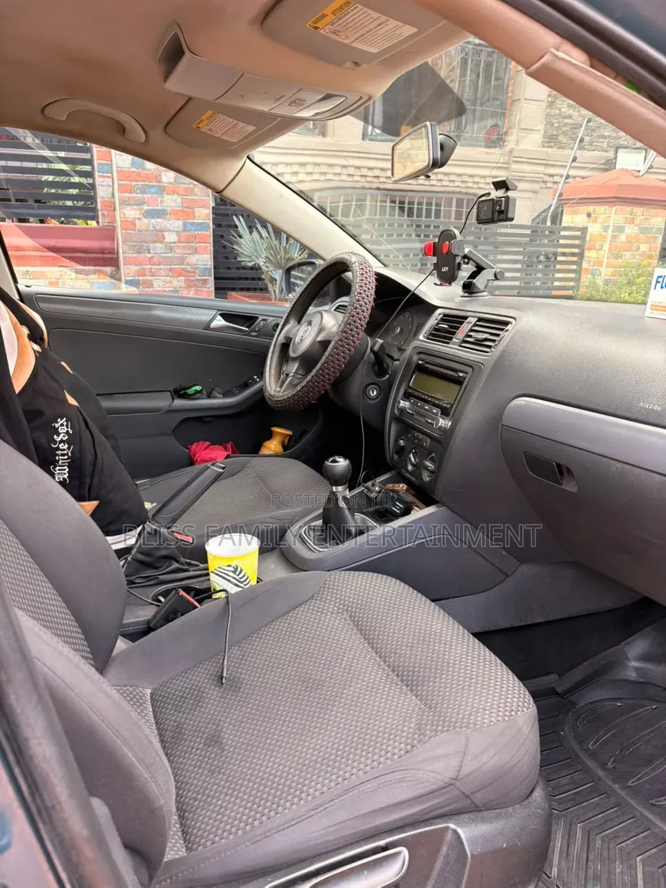 Volkswagen Jetta 2011 Gray