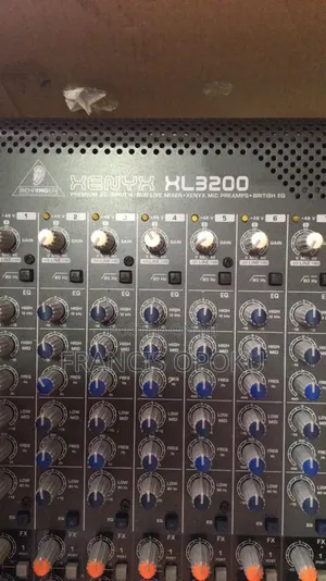 Behringer Analogue Mixer
