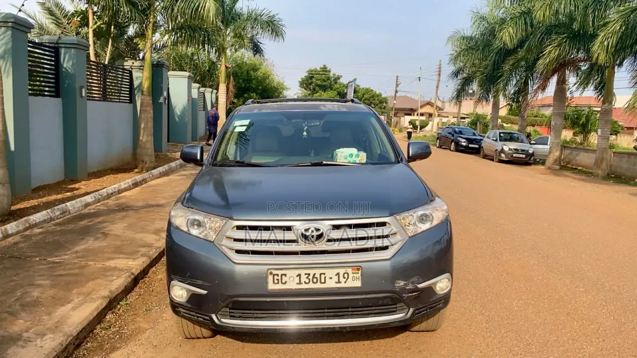 Toyota Highlander 2013 Gray