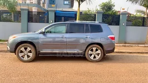 Toyota Highlander 2013 Gray