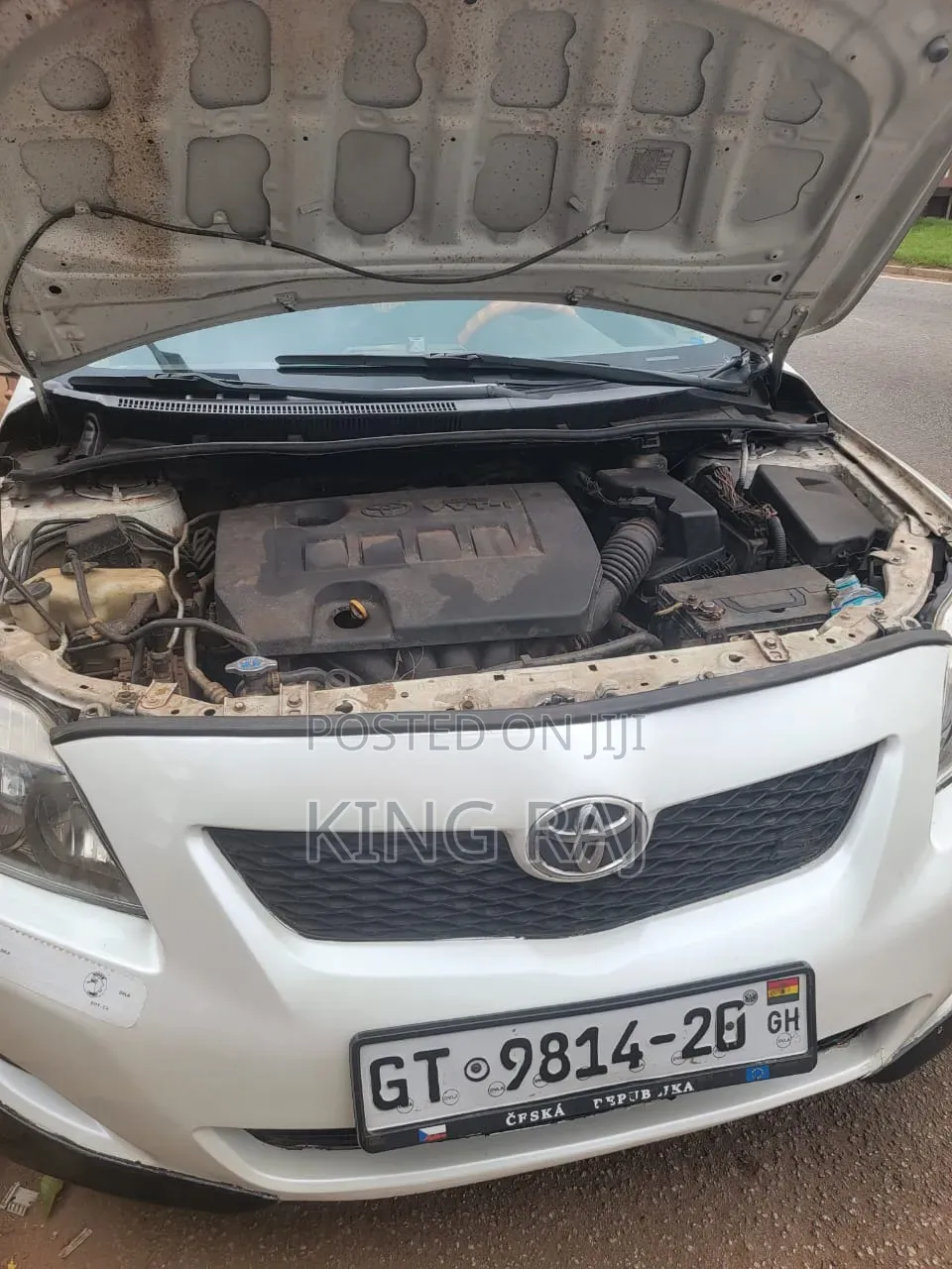 Toyota Corolla 2010 White