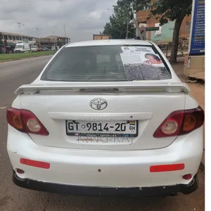 Toyota Corolla 2010 White