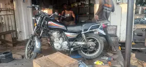 Royal Motorcycle 2023 Black