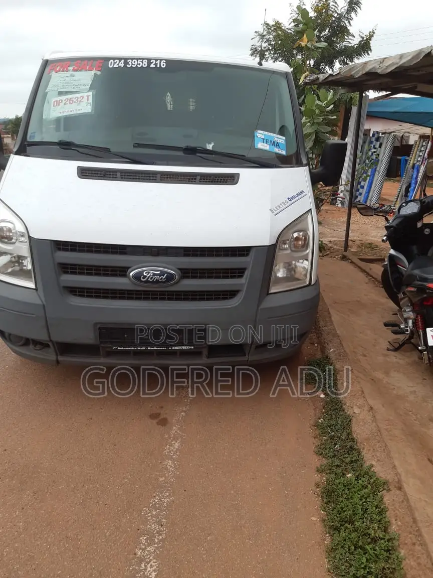 Ford Transit 2011 White