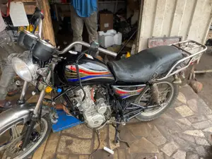 Royal Motorcycle 2023 Black