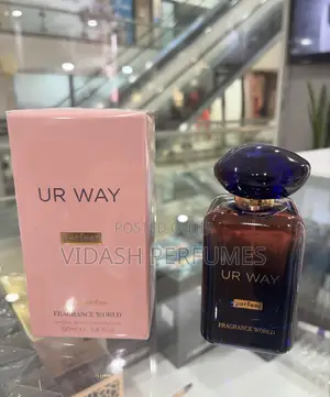Ophylia Perfume