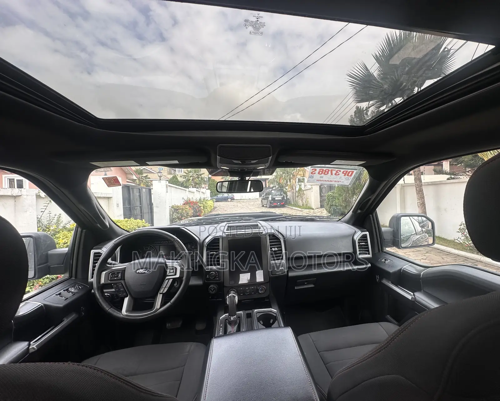 Ford F-150 XLT 4x2 SuperCrew Cab Styleside 5.5 ft. box 145 in. WB 2019 Black