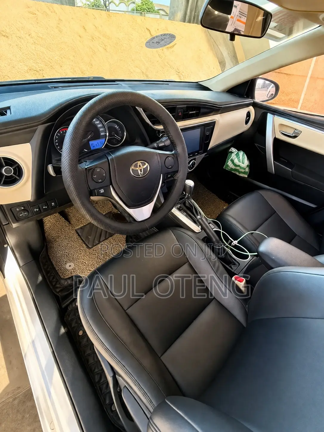 Toyota Corolla 2019 White