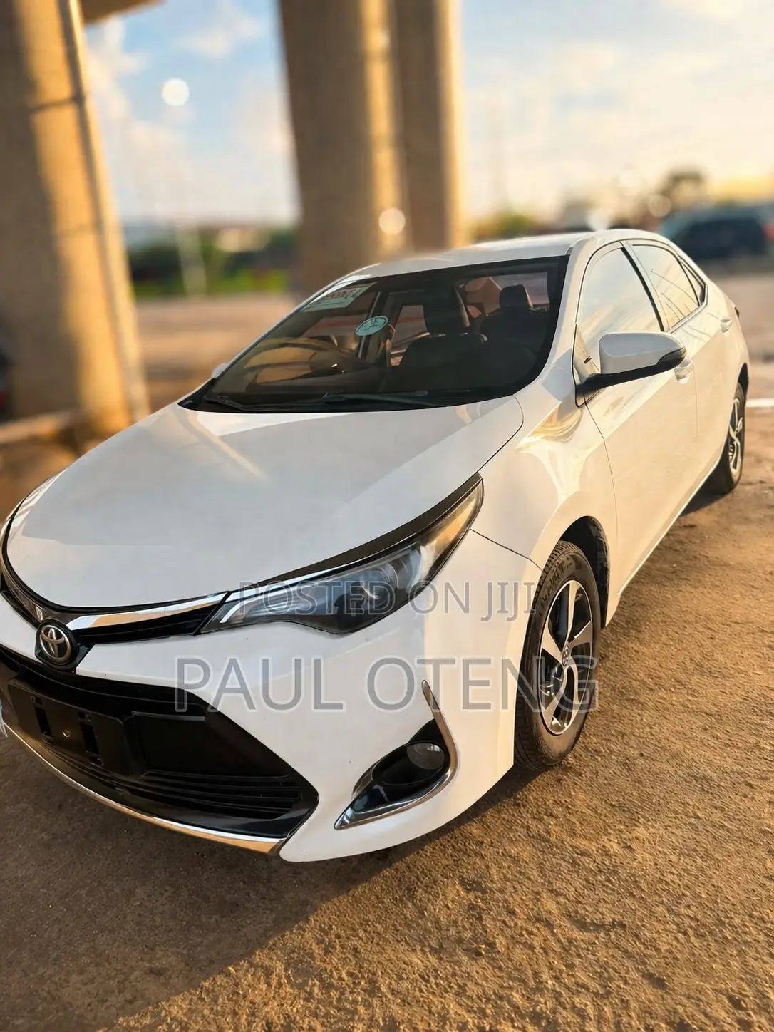 Toyota Corolla 2019 White