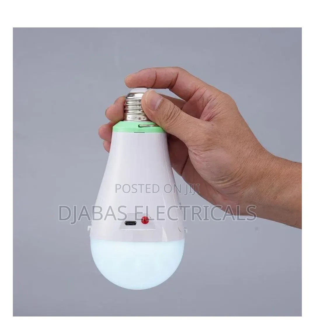 UXI Rechargeable Lamp
