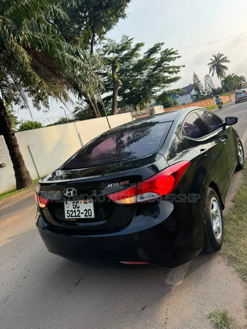 Hyundai Avante 2013 Black
