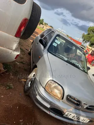 Nissan Micra 1998 Silver