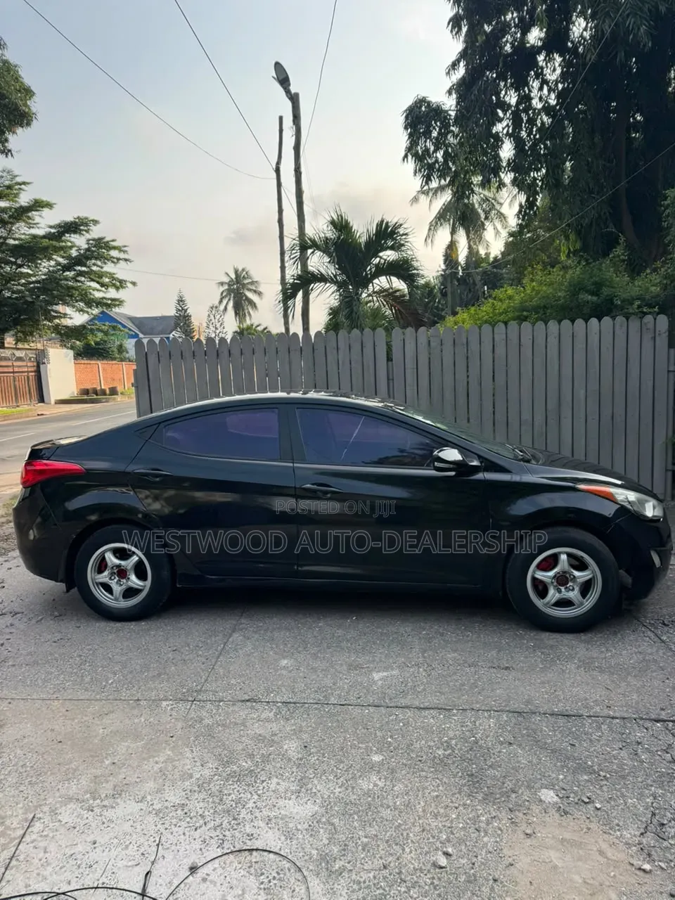 Hyundai Avante 2013 Black