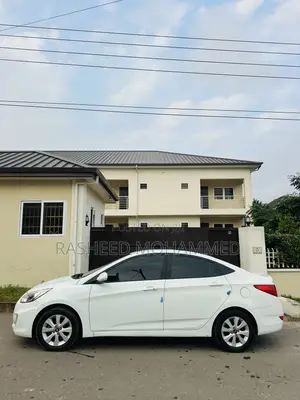Hyundai Accent SE Sedan 2016 White