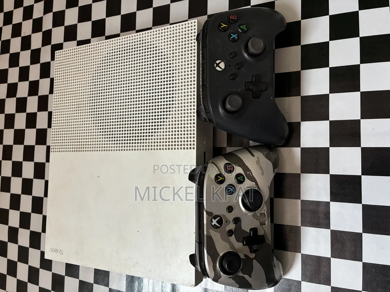 Xbox One S