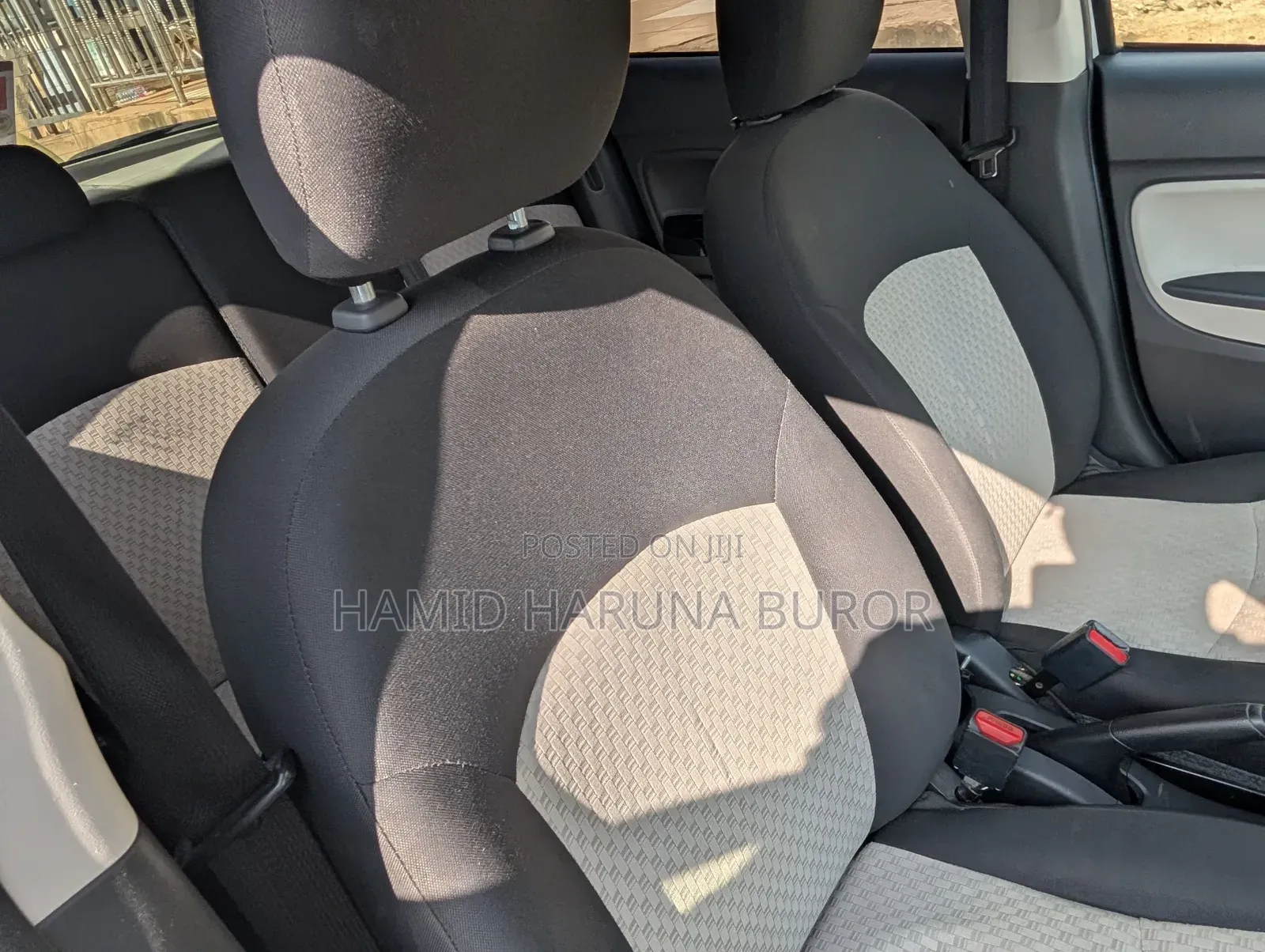 Mitsubishi Mirage SE 2018 Pearl