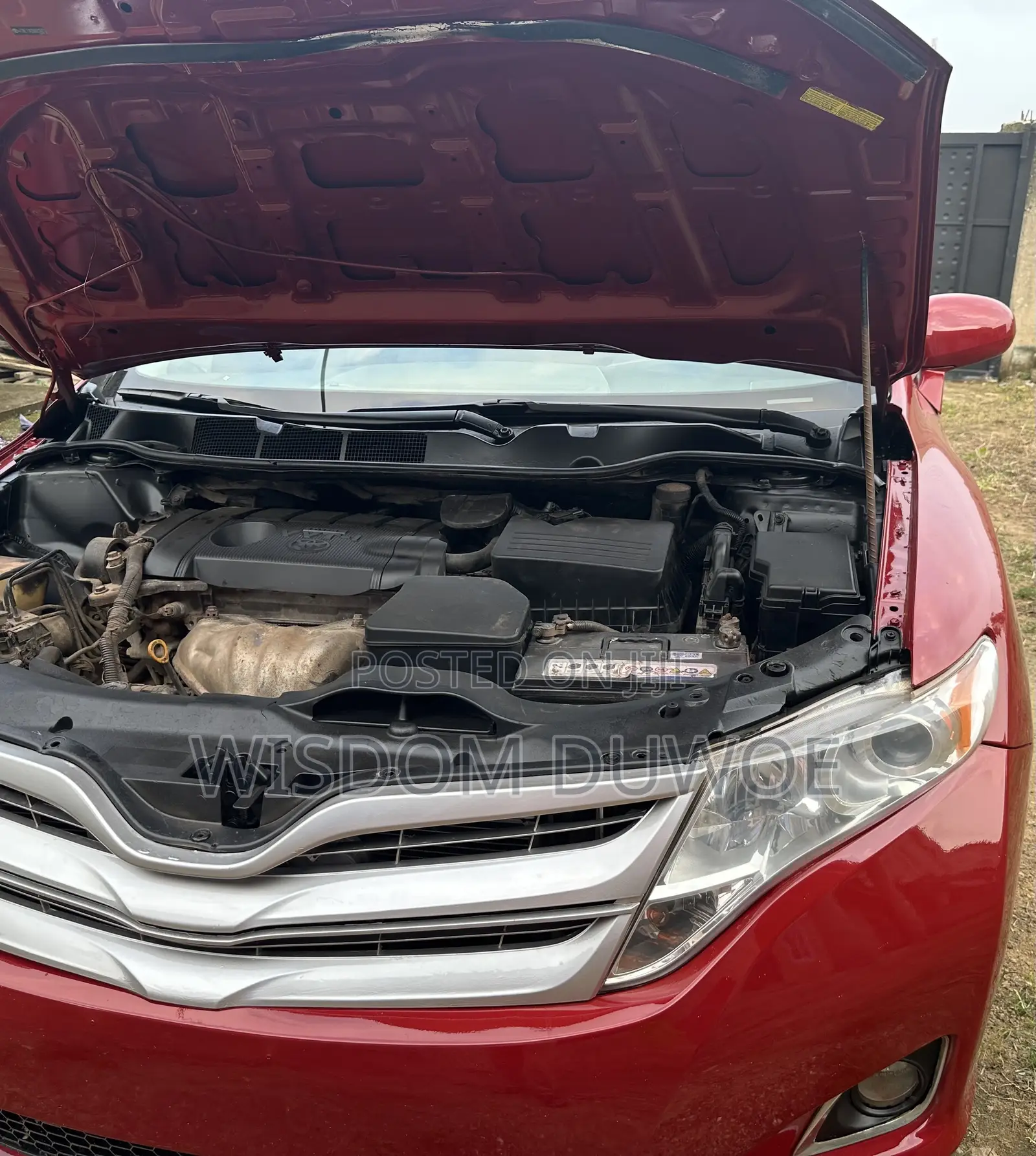 Toyota Venza AWD 2010 Red