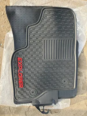 Ford Explorer Floor Mats 7 Seater (Carpets)