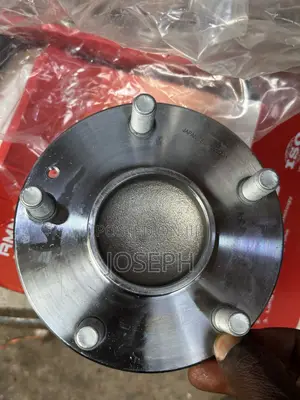 Honda Civic 2016, 2017 Back Hub and All Kind of Hubs Available