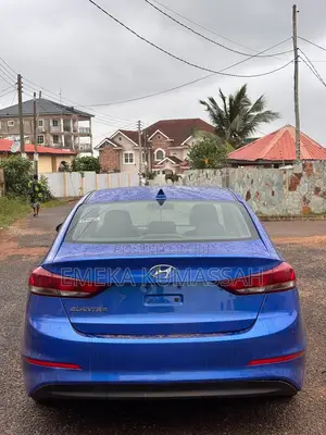 Hyundai Elantra 2017 Blue
