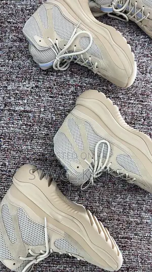 Adidas Yeezy Desert Boot Rock