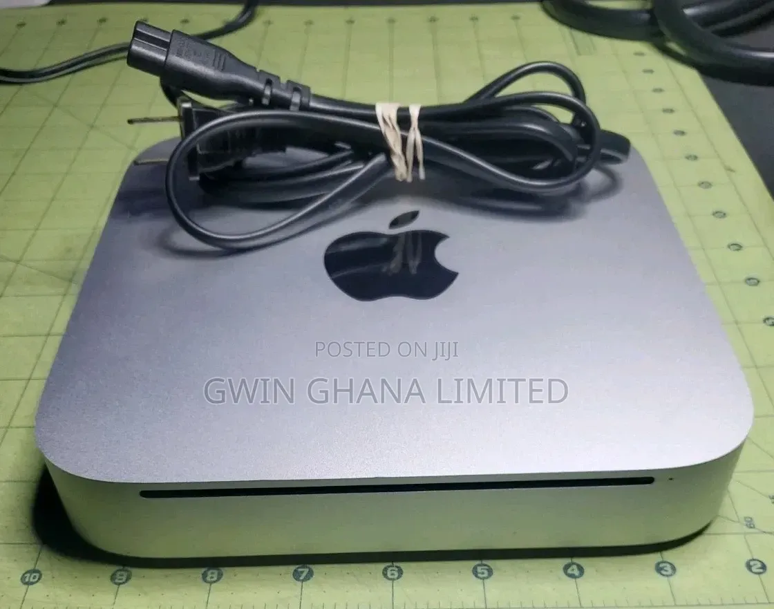 Desktop Computer Apple Mac Mini 8GB Intel Pentium HDD 320GB