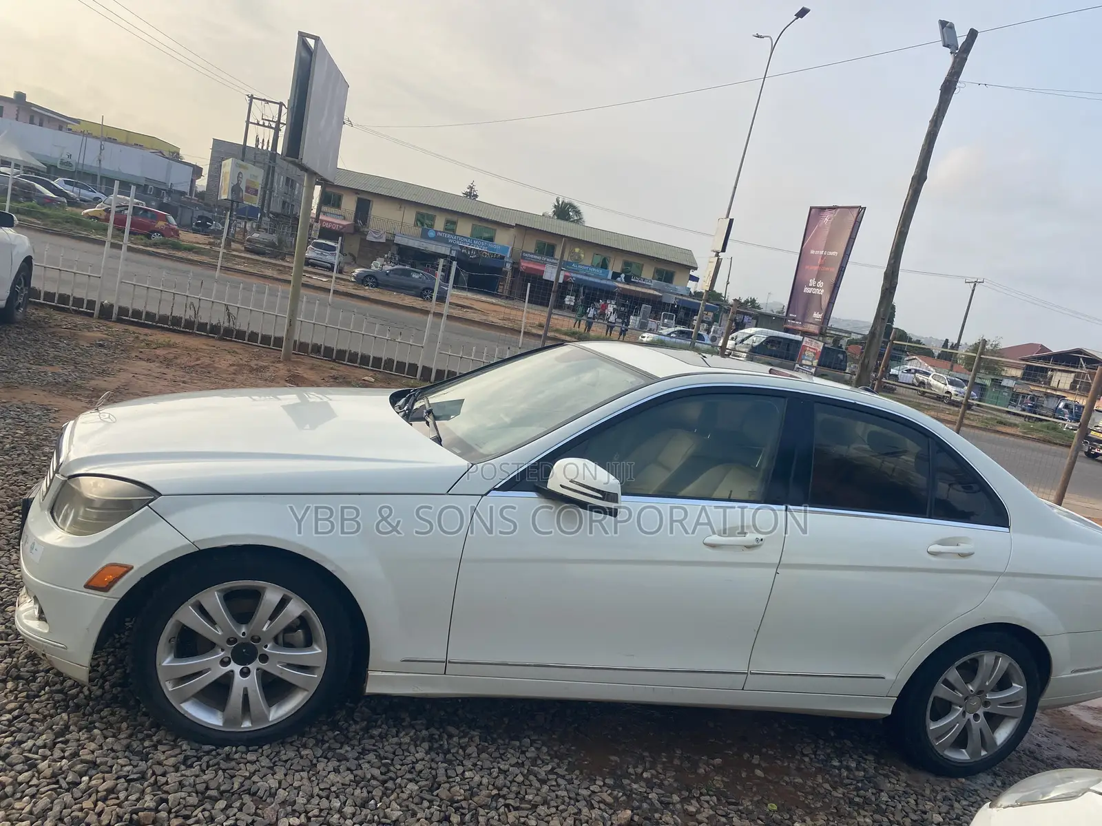Mercedes-Benz C300 2008 White