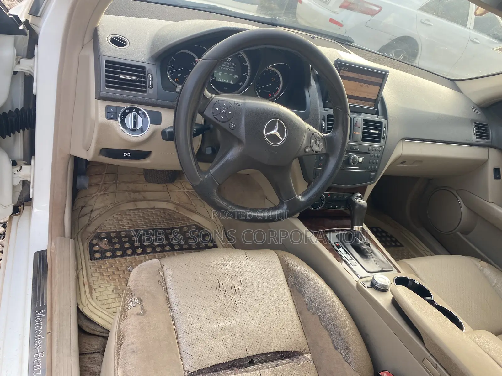 Mercedes-Benz C300 2008 White