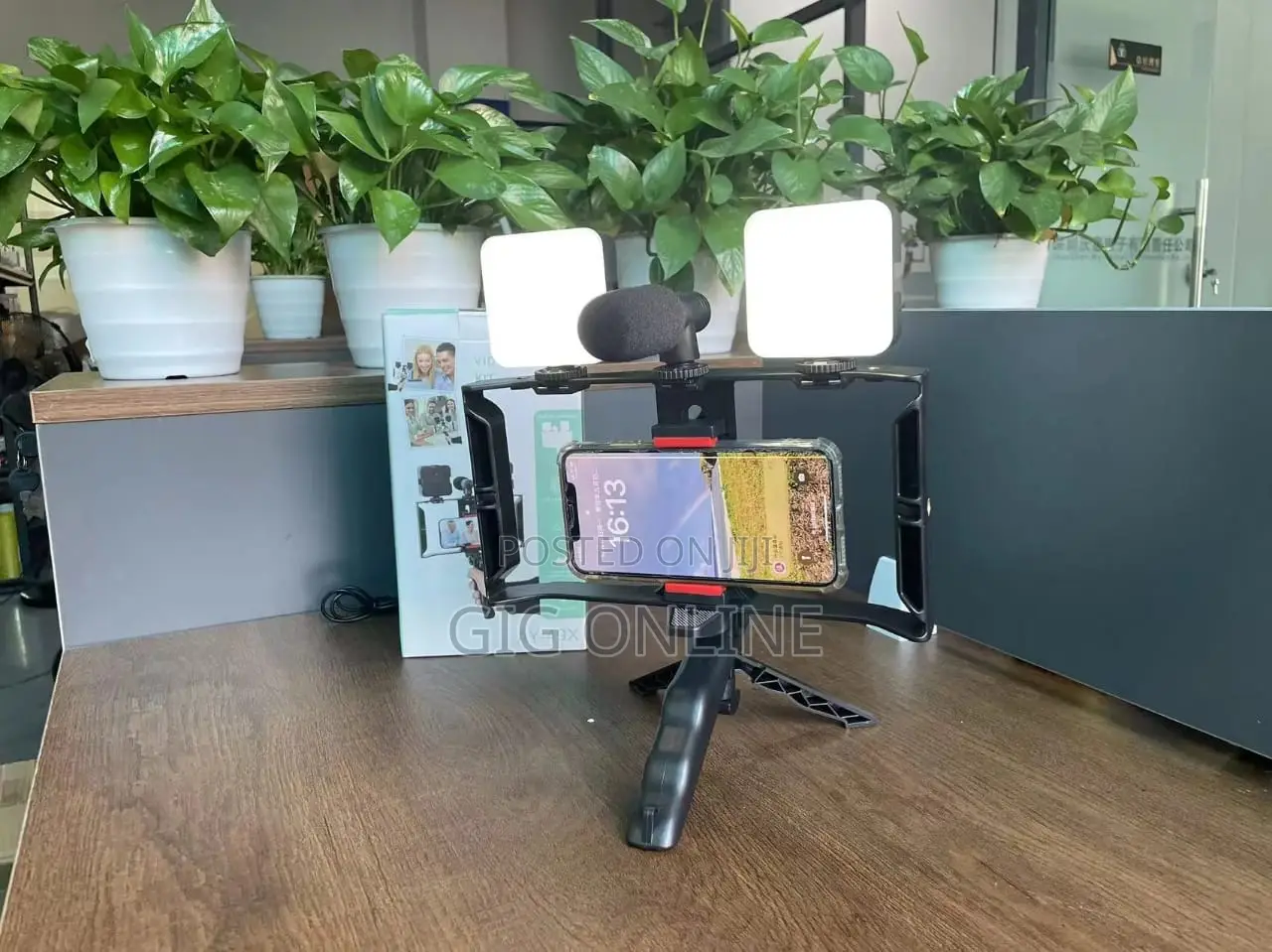 AY-49X Smartphone Video Making Kit