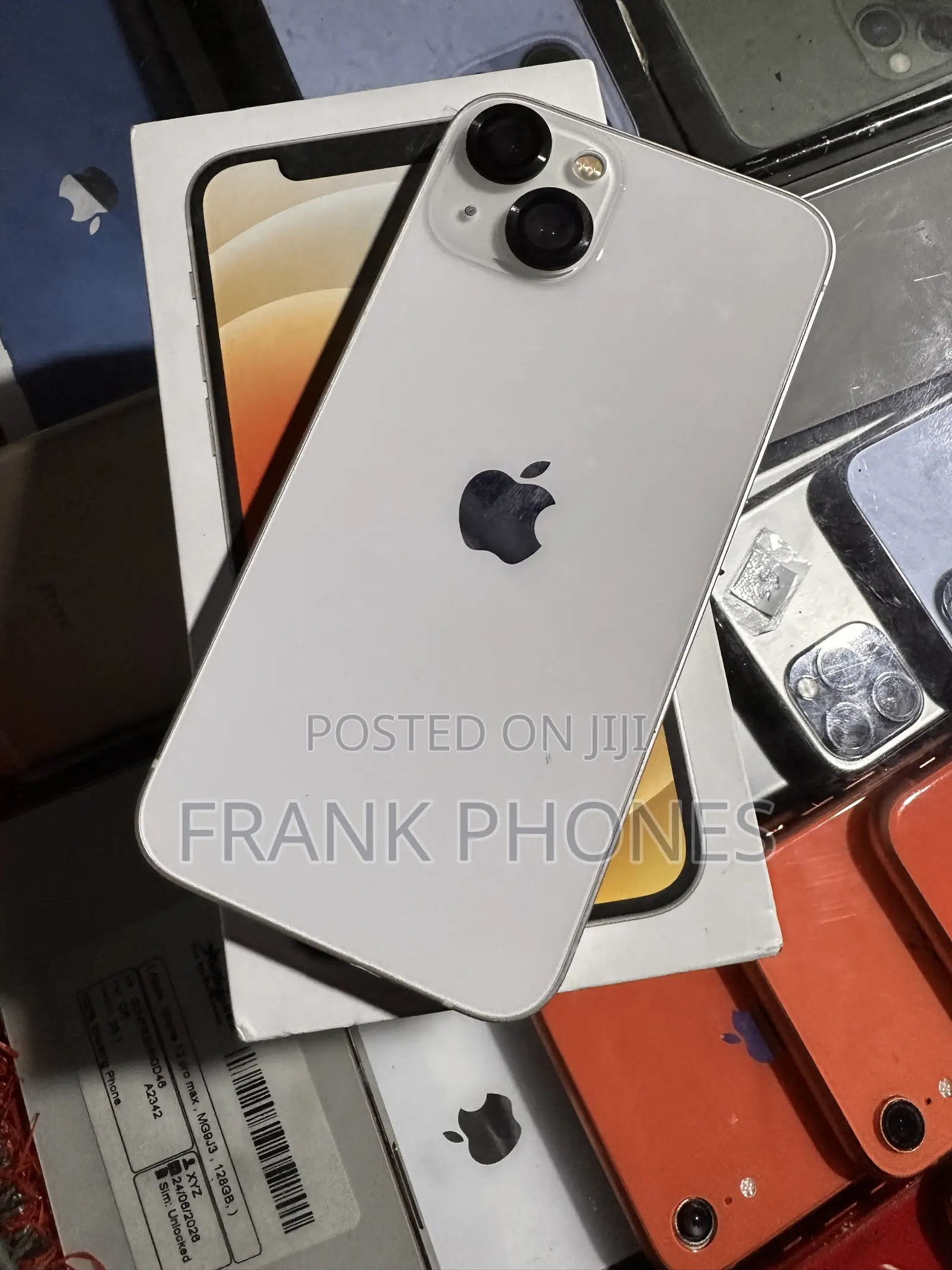 New Apple iPhone 13 128 GB White