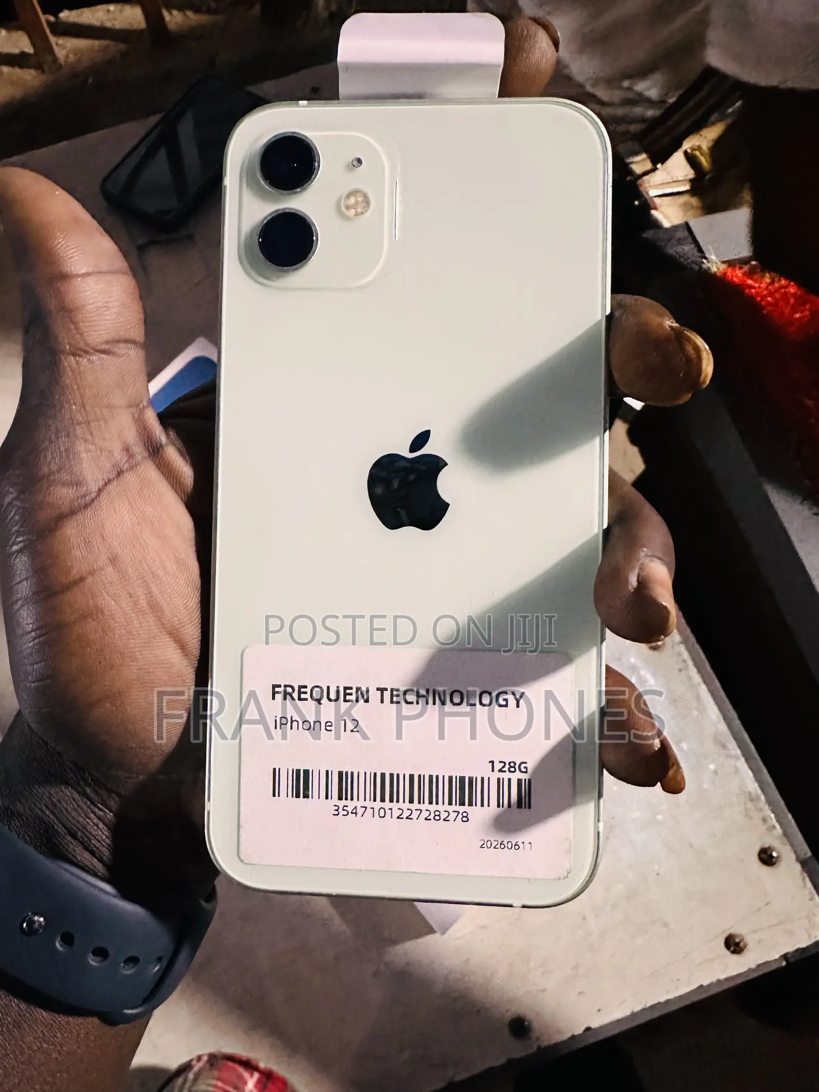 New Apple iPhone 12 128 GB White
