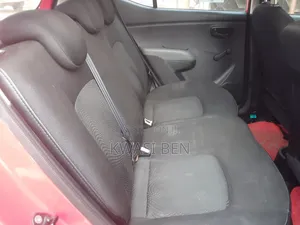 Hyundai I10 2012 Red