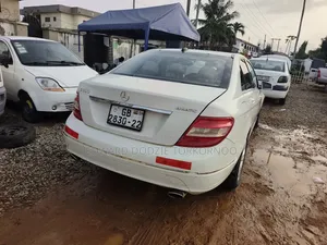 Mercedes-Benz C300 2011 White