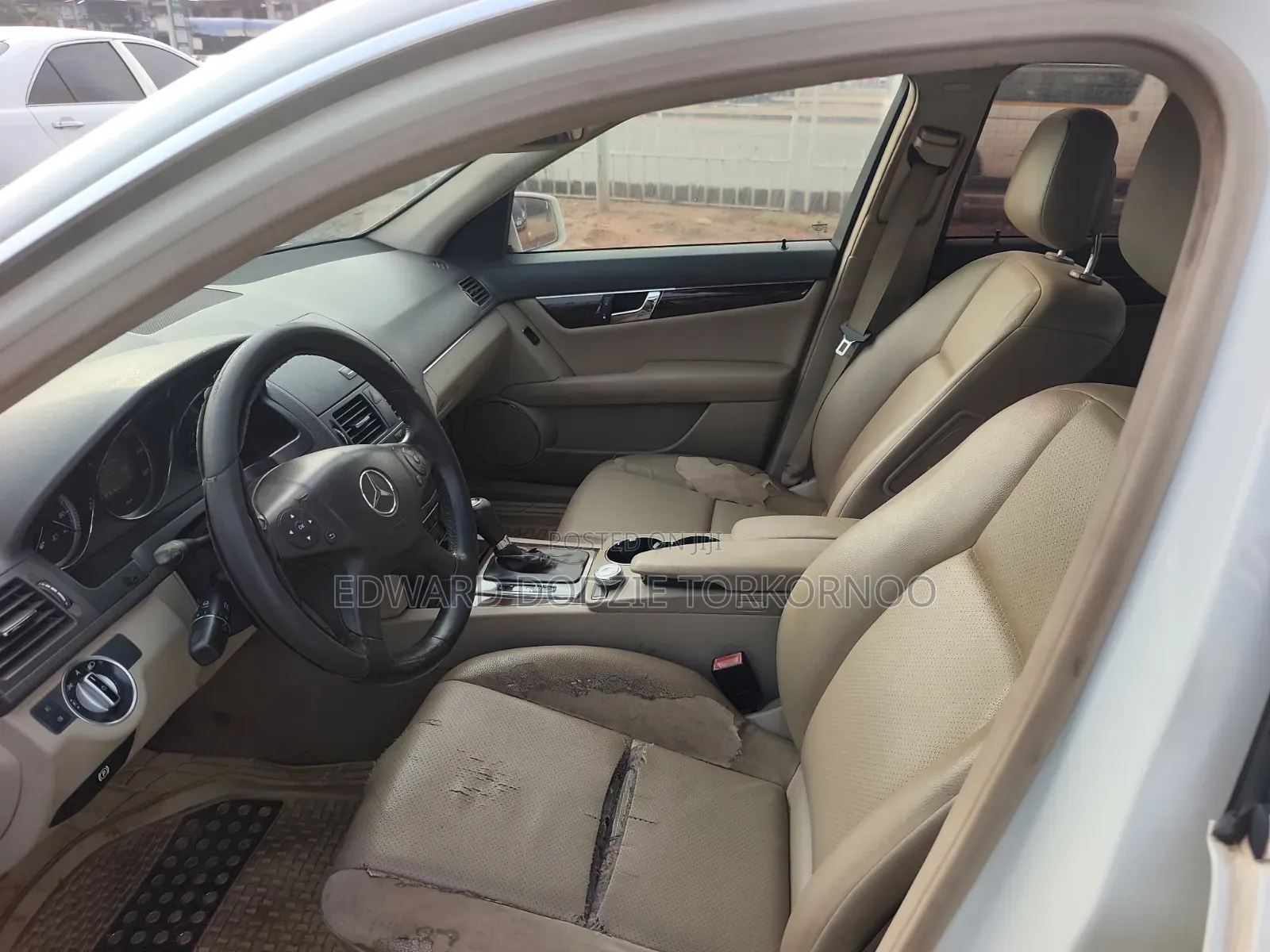 Mercedes-Benz C300 2011 White