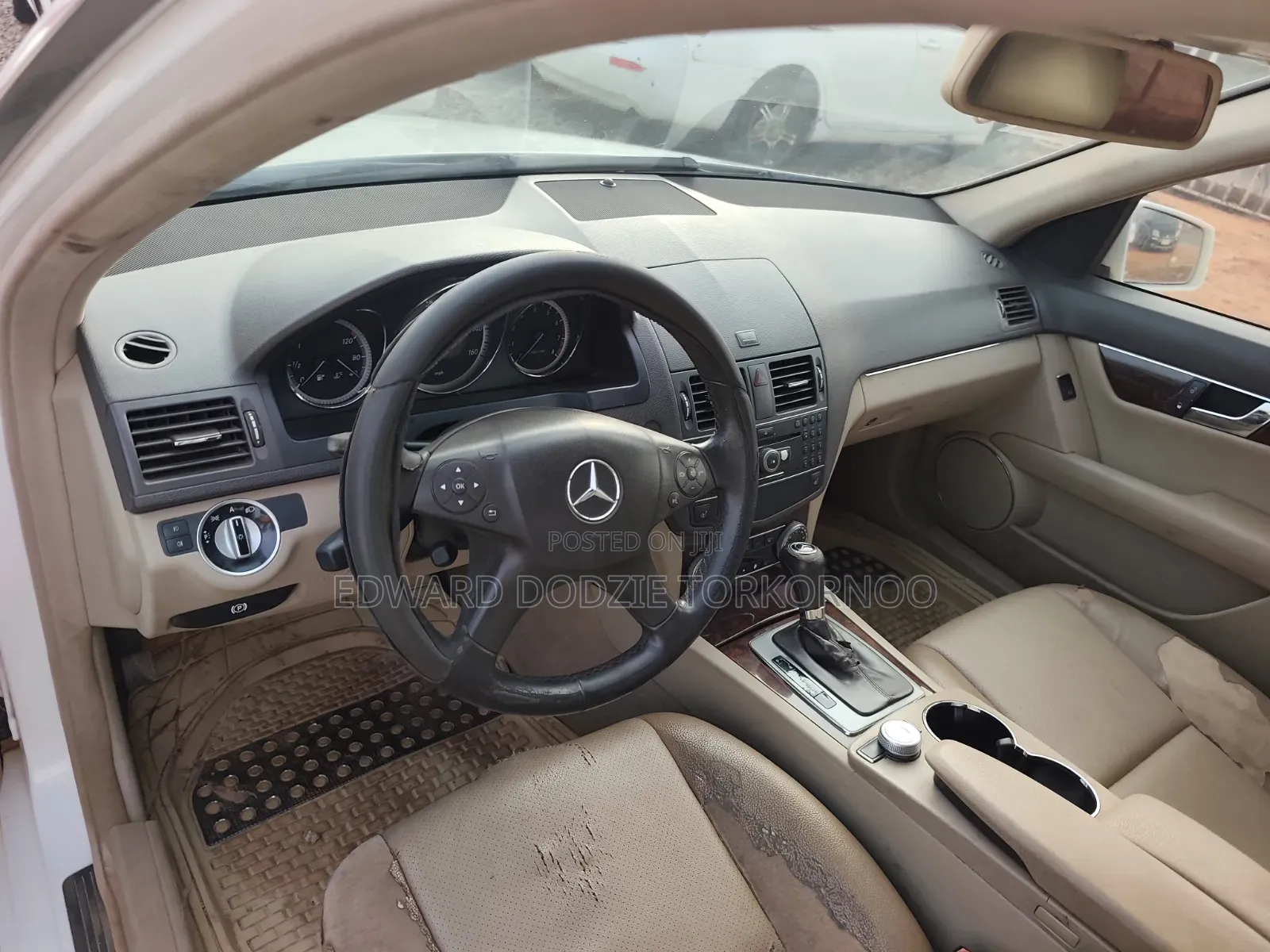 Mercedes-Benz C300 2011 White