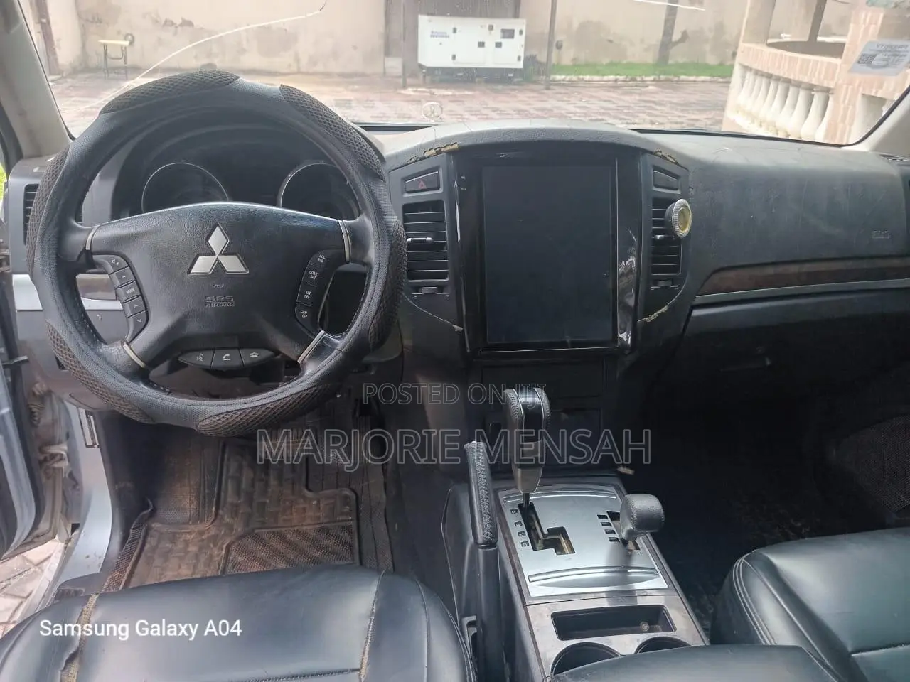 Mitsubishi Pajero IO 2011 Silver