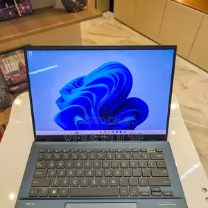 Laptop Asus Zenbook 14 8GB Intel Core i5 SSD 256GB