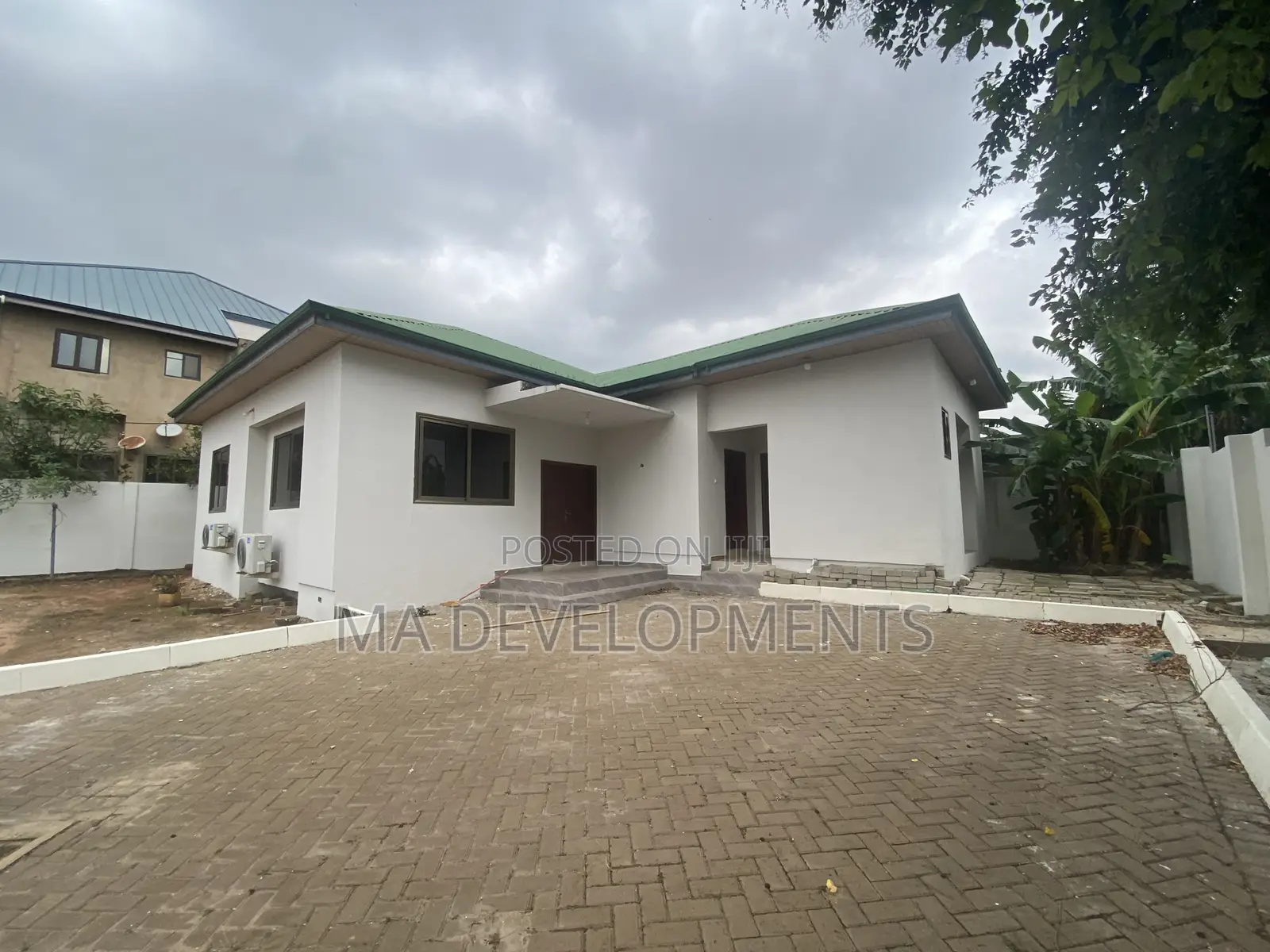 3bdrm House in Madev Realty, Tantra Hills for sale