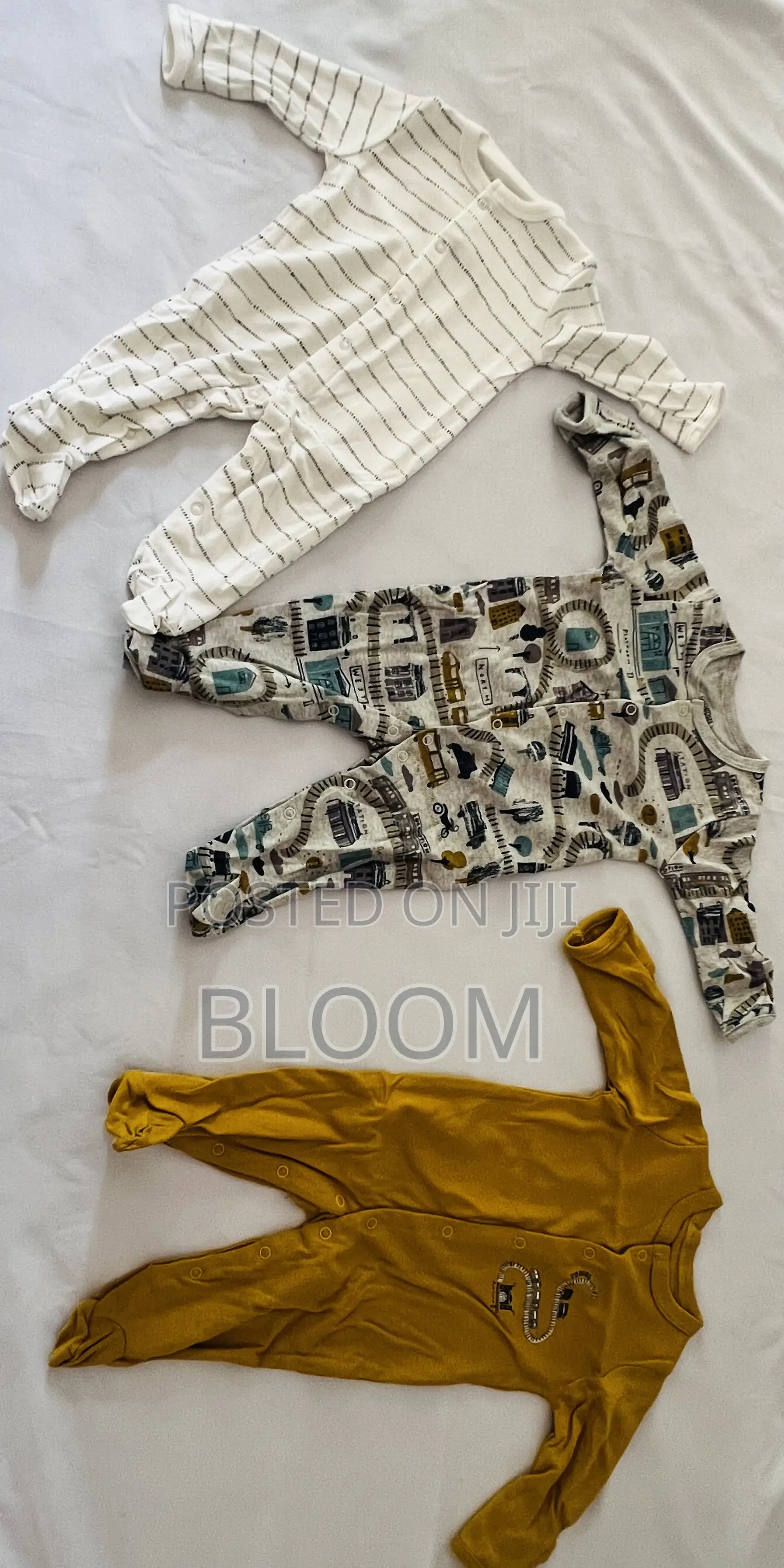 Mamas Papas 3- Pack Sleepsuits