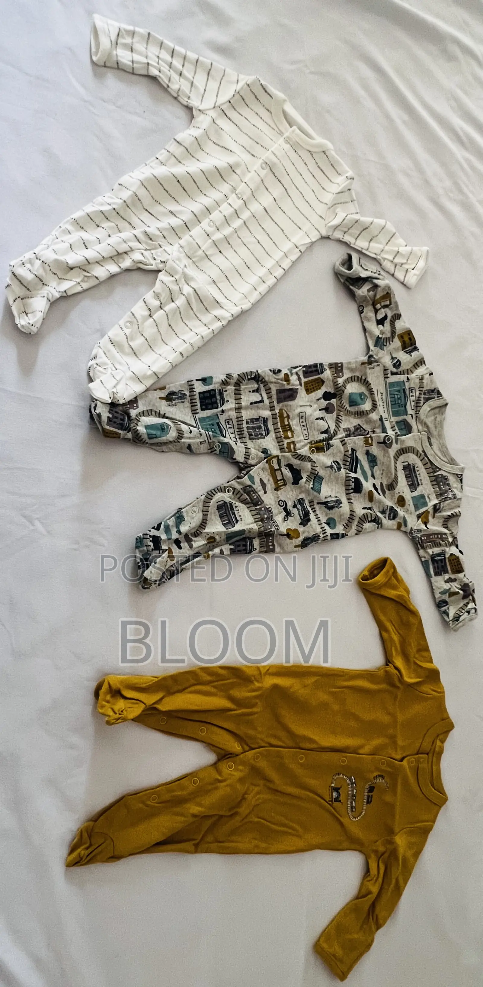 Mamas Papas 3- Pack Sleepsuits