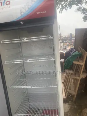 A Very Nice Home Use Transparent Standing Fridge for Sale